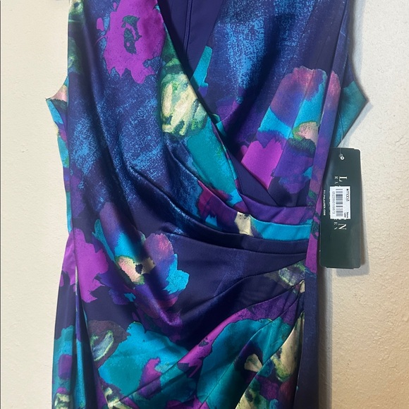 Lauren Ralph Lauren Floral Sleeveless Wrap Bodice Style Dress Size 8 NWT‎ - Picture 3 of 8